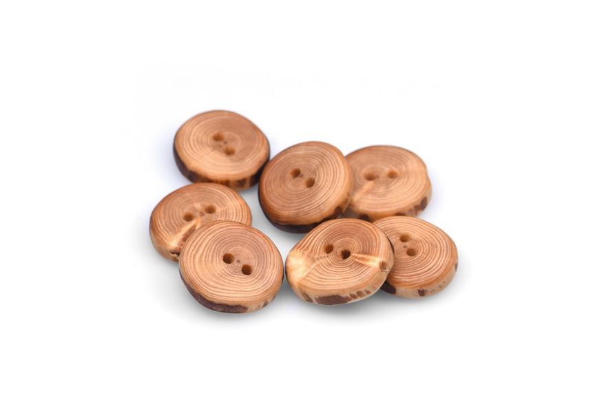 Holzknöpfe aus Lerchenholz; Knöpfe aus Holz; Holzarbeiten; Handgefertigte Knöpfe; besondere Knöpfe; originelle Knöpfe; Knöpfe aus Holz; Holzknopf; Holzhandwerk; Holzknopf & mehr